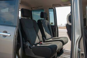 аренда авто, прокат авто в сочи, салон nissan serena