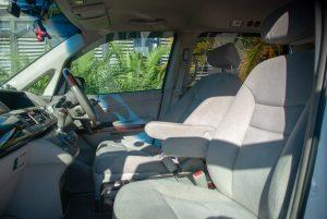 Авто прокат Honda Elysion. Удобный просторный автомобиль для трансфера, прокат авто, прокат авто в сочи
