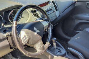 Аренда MITSUBISHI OUTLANDER в Сочи