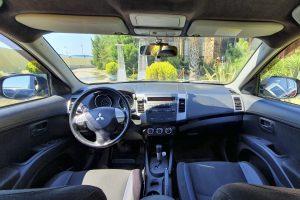 Прокат MITSUBISHI OUTLANDER в Адлере